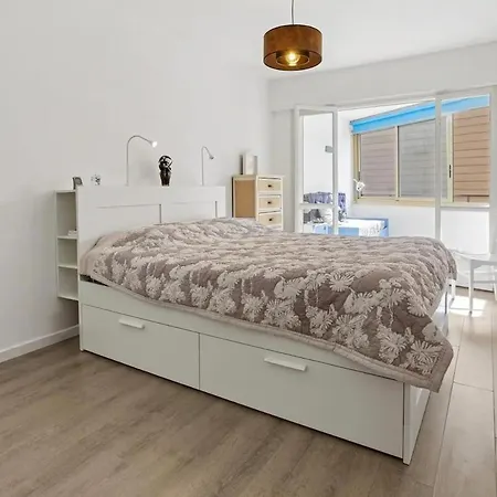 Centre Ville, Parking, 2 Min Gare Apartamento